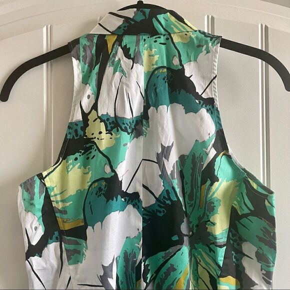 2/$22 New York & Company Green Floral Short Sleeve Button Up Top; SZ S; BNWT - Picture 7 of 7